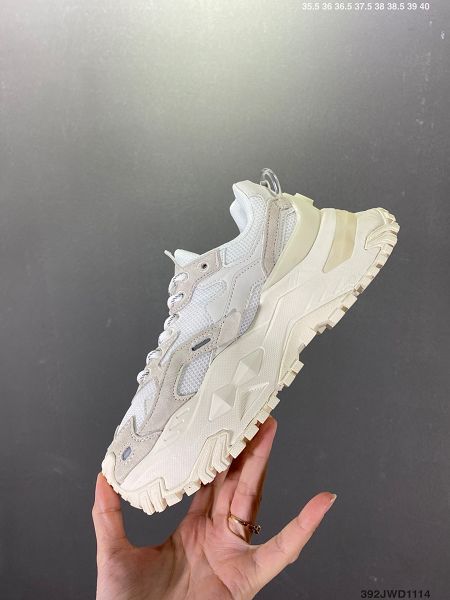 Fila斐樂 2021新款 女款潮流緩震休閑運動老爹鞋