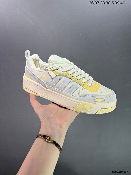 Adidas Originals Post UP 鋸齒狀三條紋中幫情侶款運動鞋