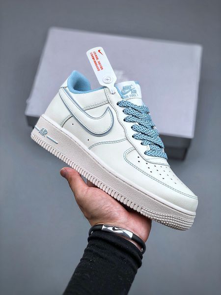 Nike Air Force 1 07 Low 2023新款 空軍一號男女款休閒板鞋