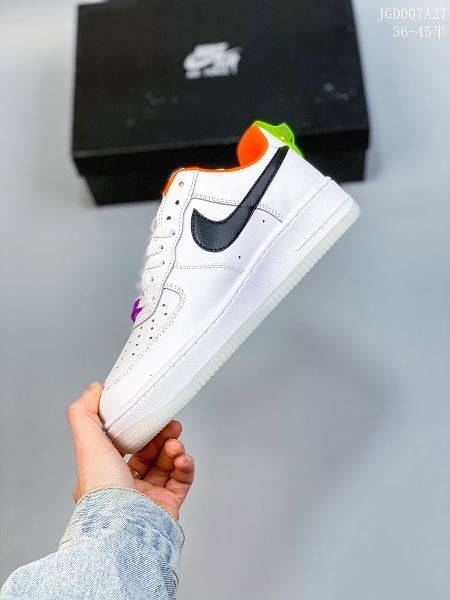 Nike Air Force 1 Low 07 LV8 2022新款 空軍一號男女款低幫休閒板鞋