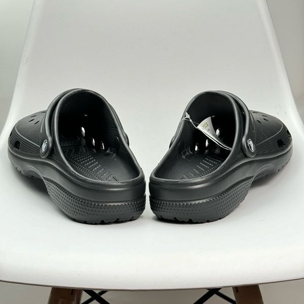 卡駱馳Crocs Classic Clog 卡駱馳熱賣系列 2024男女款休閒沙灘洞洞拖鞋涼鞋 卡駱馳Crocs Classic Clog 卡駱馳熱賣系列 2024男女款休閒沙灘洞洞拖鞋涼鞋