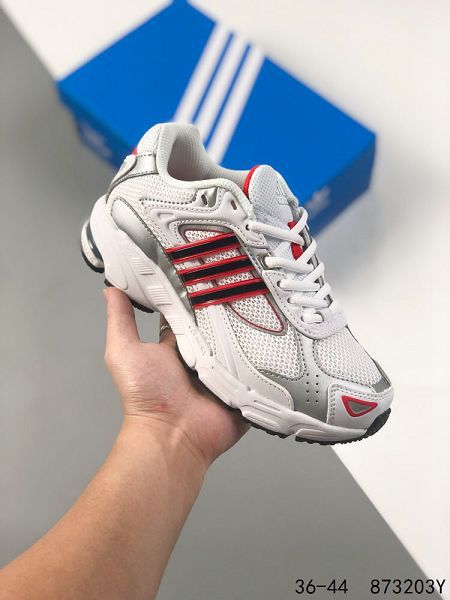 Bad Bunny x adidas originals Response CL 2023新款 男女款復古休閒跑步鞋