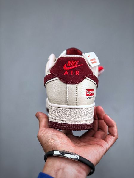 Nike Air Force 1 Low 07 x Superme系列 2023全新男女款米白紅原楦頭板鞋