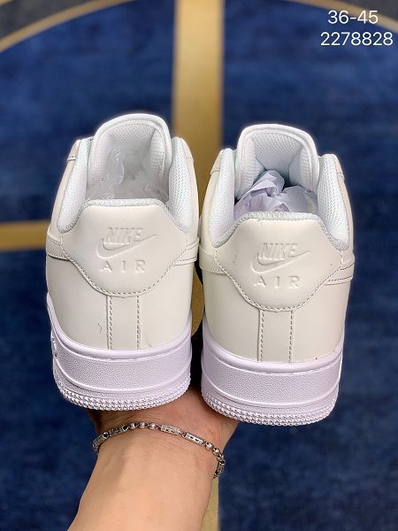 Nike Air Force Low 1 07 Reflective White 2021新款 空軍一號情侶款休閒板鞋 帶半碼