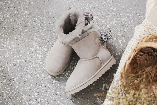 ugg雪靴專賣店 2021新款 經典款皮毛一體女生雪地靴