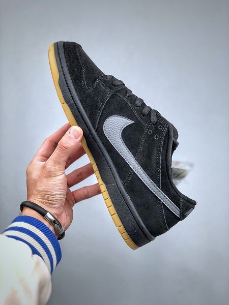 Nike SB Dunk Low 黑灰色 男女款低幫休閒運動滑板板鞋
